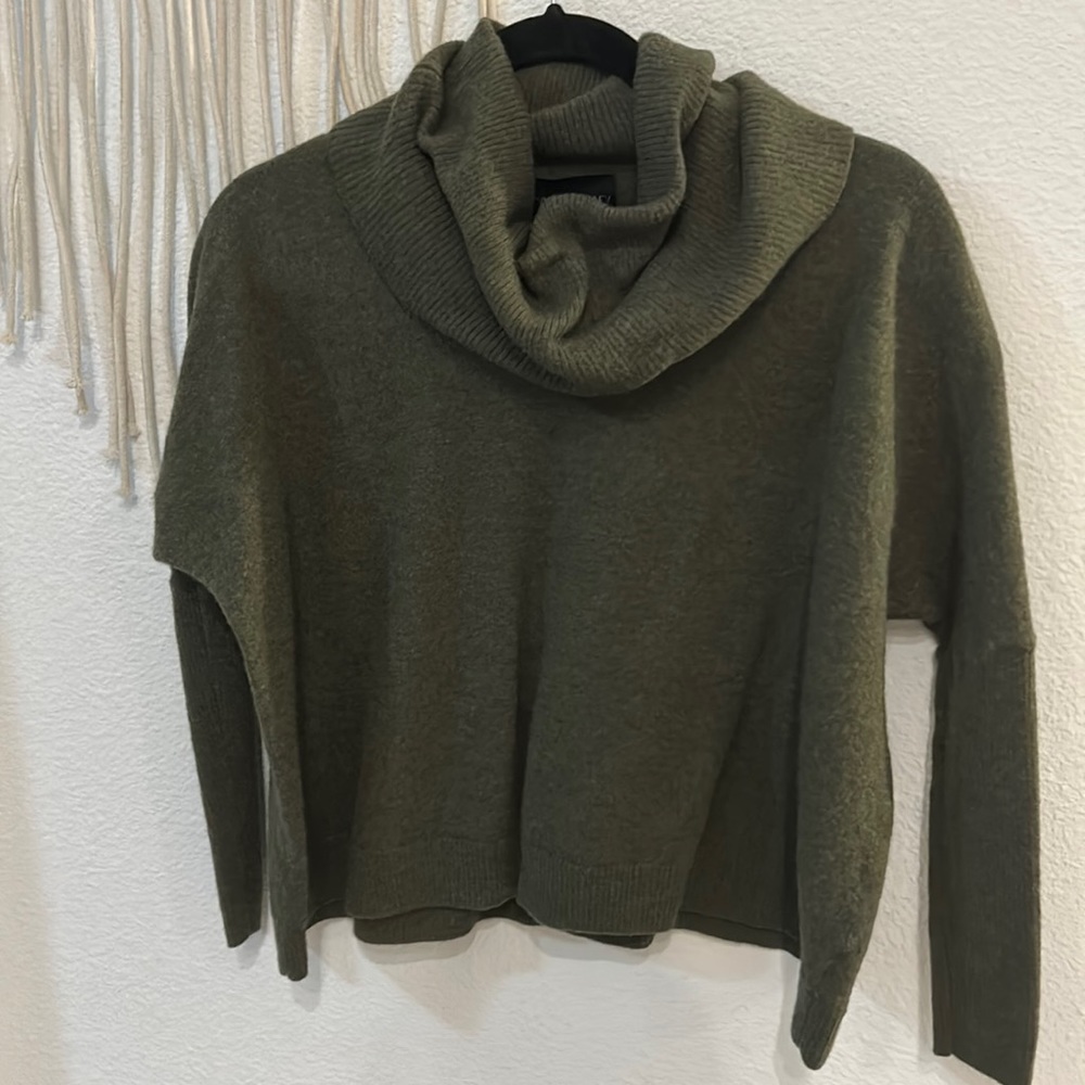 Cynthia Rowley 100% Extrafine Merino Wool L/XL